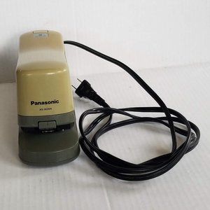 Panasonic 20 sheet Desktop Electric Stapler, Model AS-302NN